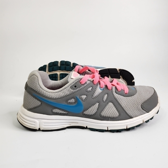 Nike Revolution 2 Running Shoes Womens Size 8 Sneakers - Picture 3 of 13